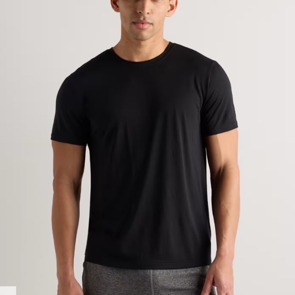 Quince Mens 100% Merino Wool All-Season Short Sleeve Base Layer Tee Black XL